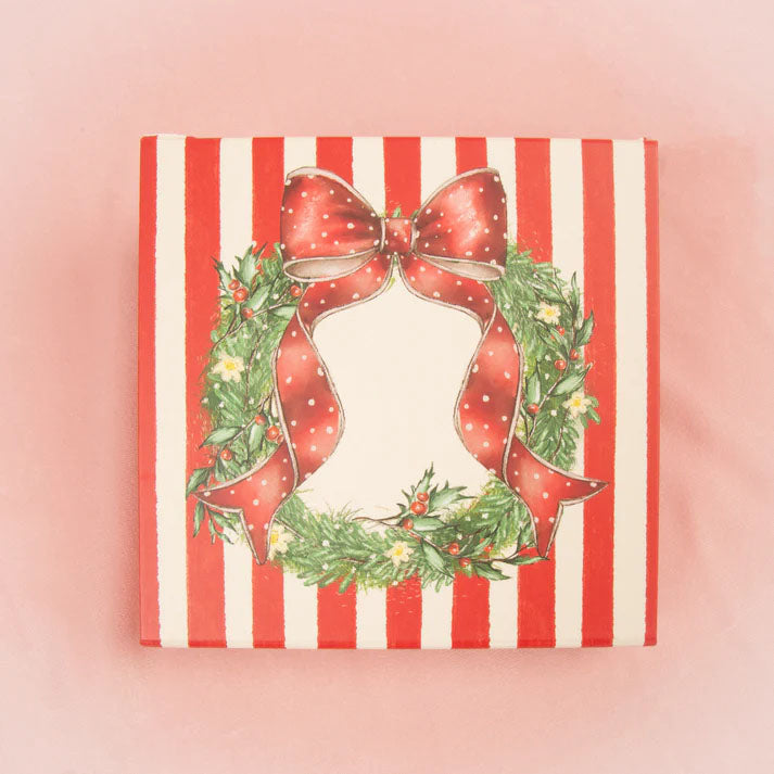 Laufey - A Very Laufey Holiday 7