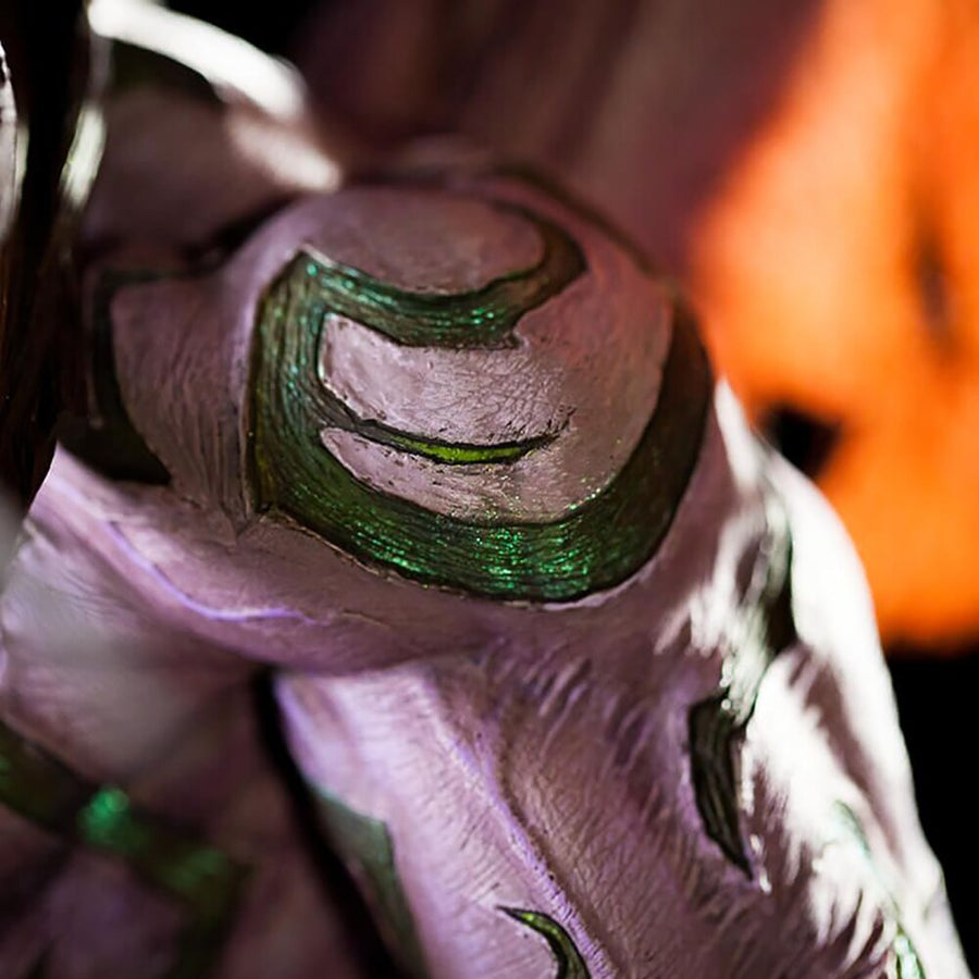 Blizzard World of Warcraft Exclusive Illidan Stormrage 24 inch Toy Premium Statue